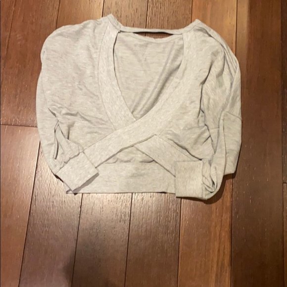 SHEIN Women Grey Criss Cross Open Back Crop Top Size Large - Picture 2 of 2